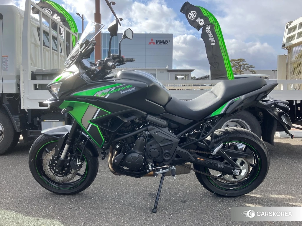 Проданный Kawasaki VERSYS 650 2023 из Японии, фото 2