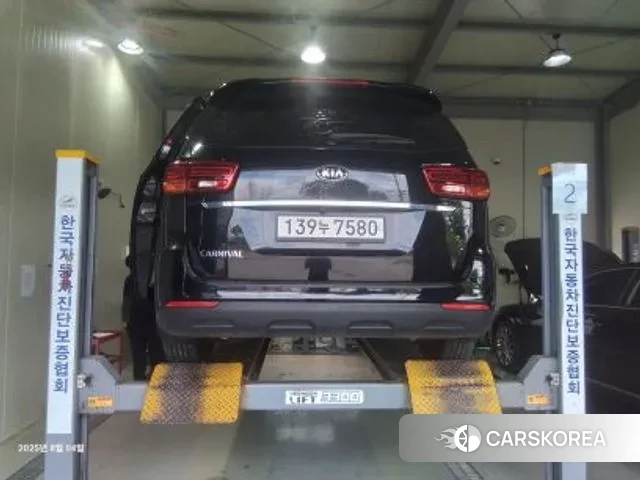 Kia The New Carnival 2018 Черный из Кореи, фото 2