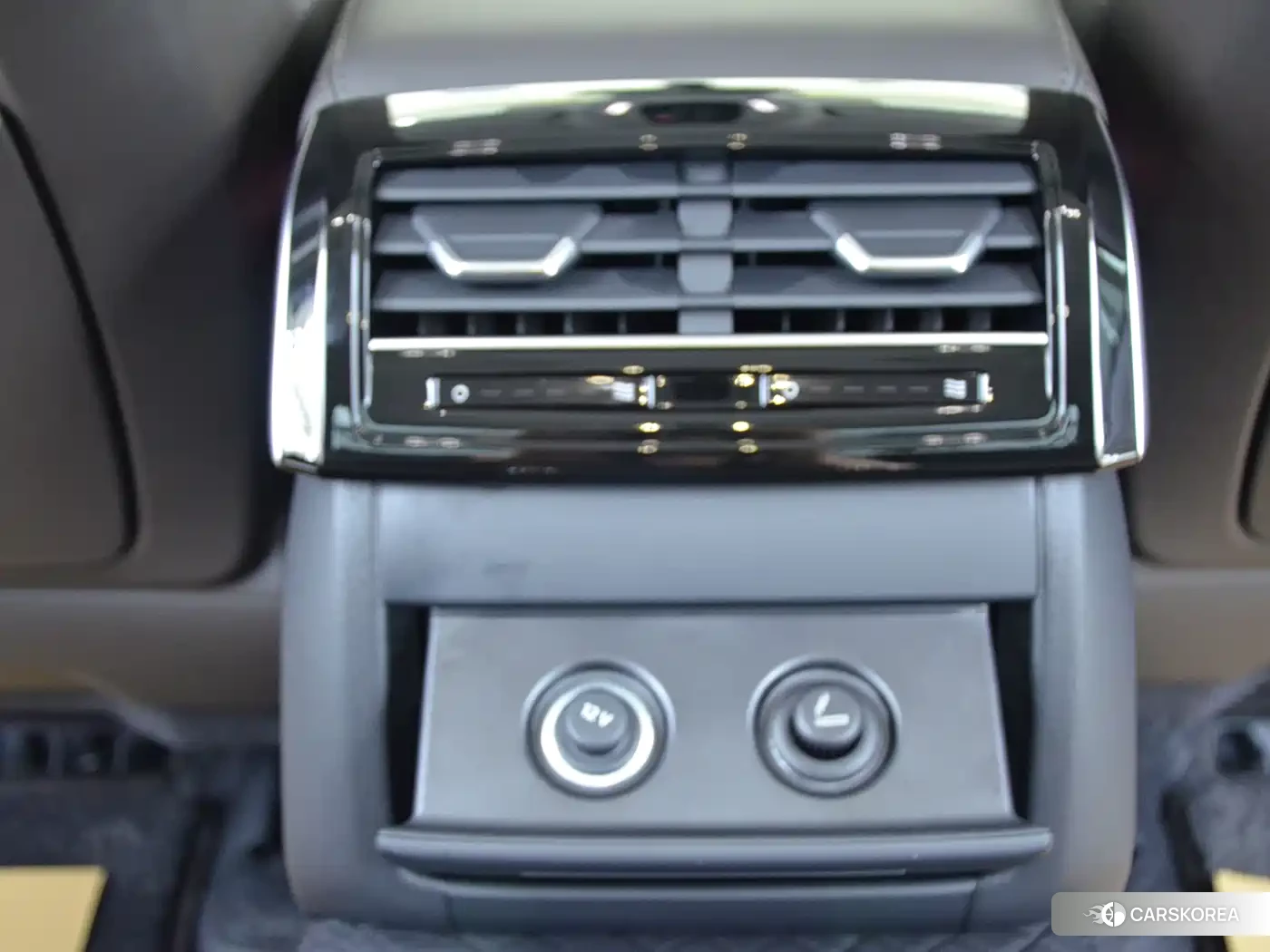 Audi A8 id 4548321 из Китая 8