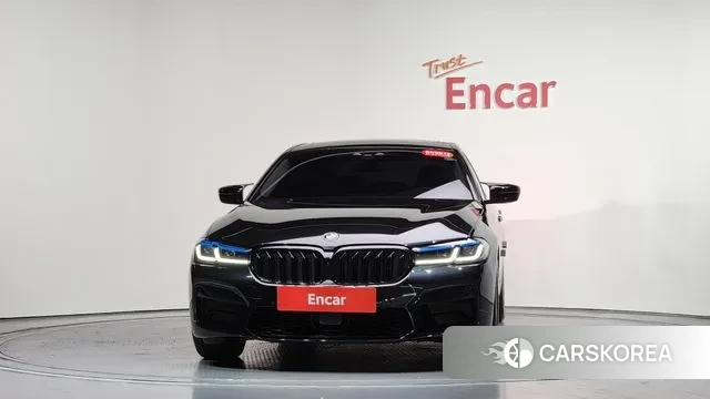 BMW 5 Series (G30) id 3789240 из Кореи 12