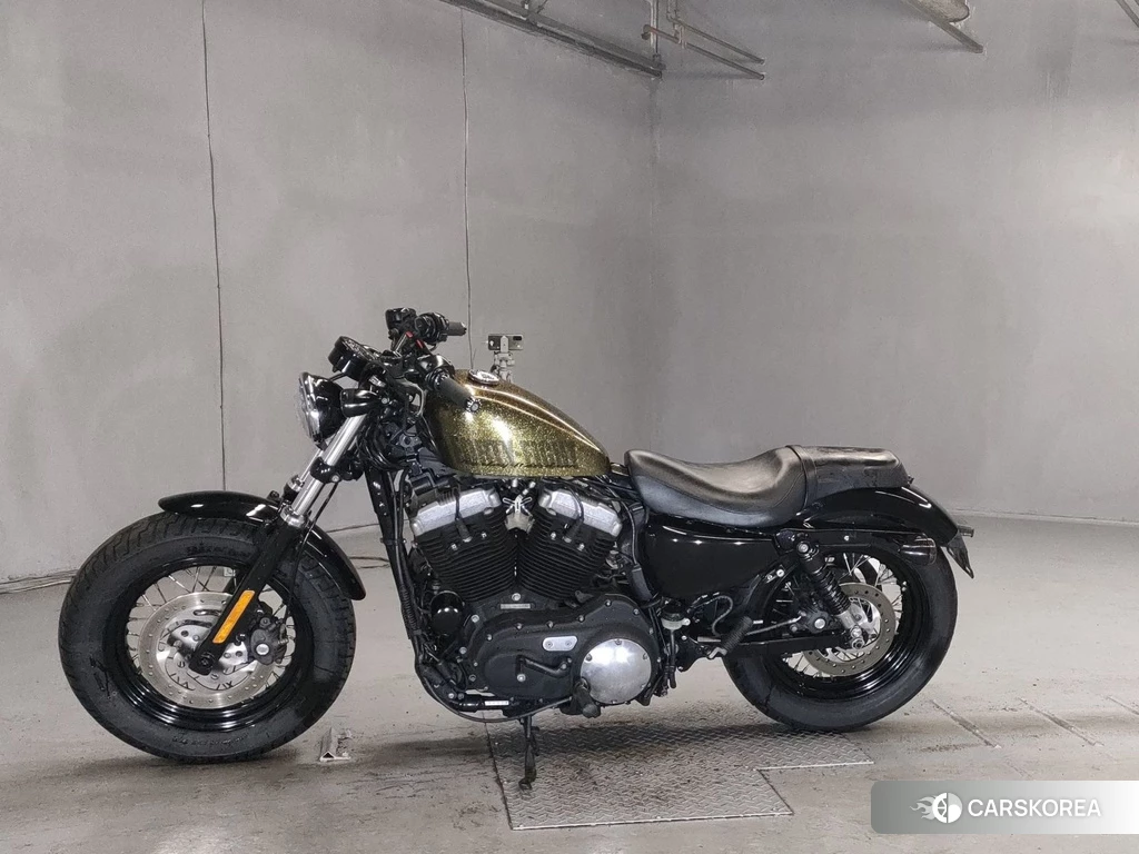 Проданный Harley-Davidson Sportster 48 XL1200X 2013 из Японии, фото 2