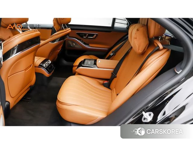 Mercedes-Benz S-class 2023 Черный из Китая, фото 2