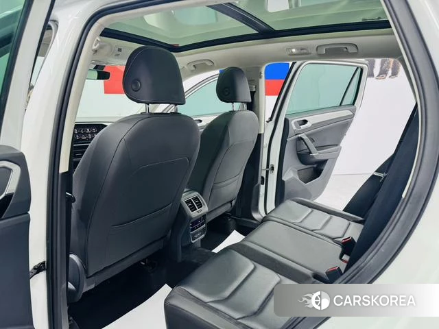 Volkswagen Tanyue 2022 Белый из Китая, фото 5