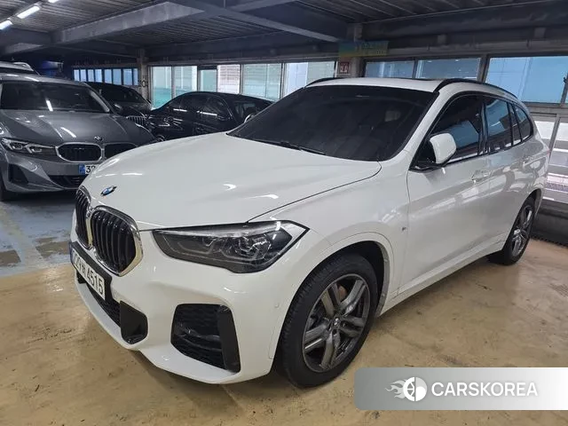 BMW X1 (F48) 2022 Белый из Кореи, фото 2