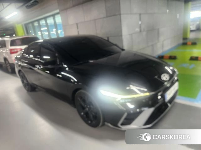 Hyundai The New Avante (CN7) 2024 Черный из Кореи, фото 2