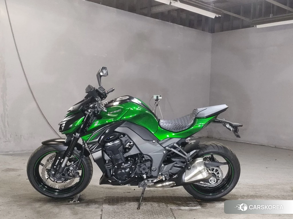 Проданный Kawasaki Z1000 2018 из Японии, фото 2