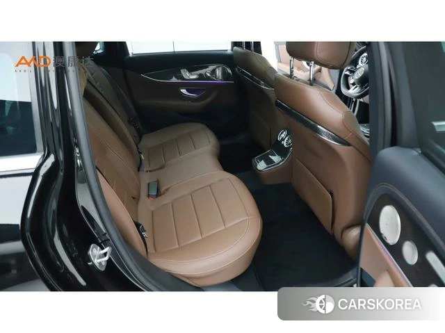 Mercedes-Benz E-class 2023 Черный из Китая, фото 2