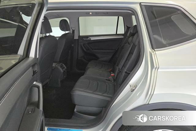 Volkswagen Tiguan L id 3768958 из Китая 9