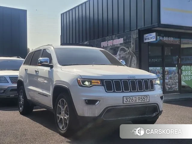 Jeep Grand Cherokee id 3671485 из Кореи 9
