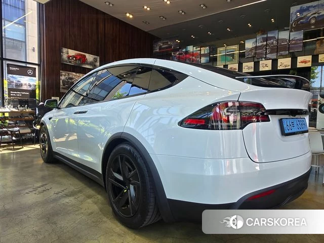 Tesla Model X id 4279409 из Кореи 8