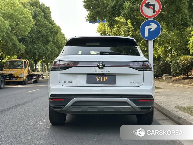 Volkswagen Tanyue 2024 Белый из Китая, фото 6