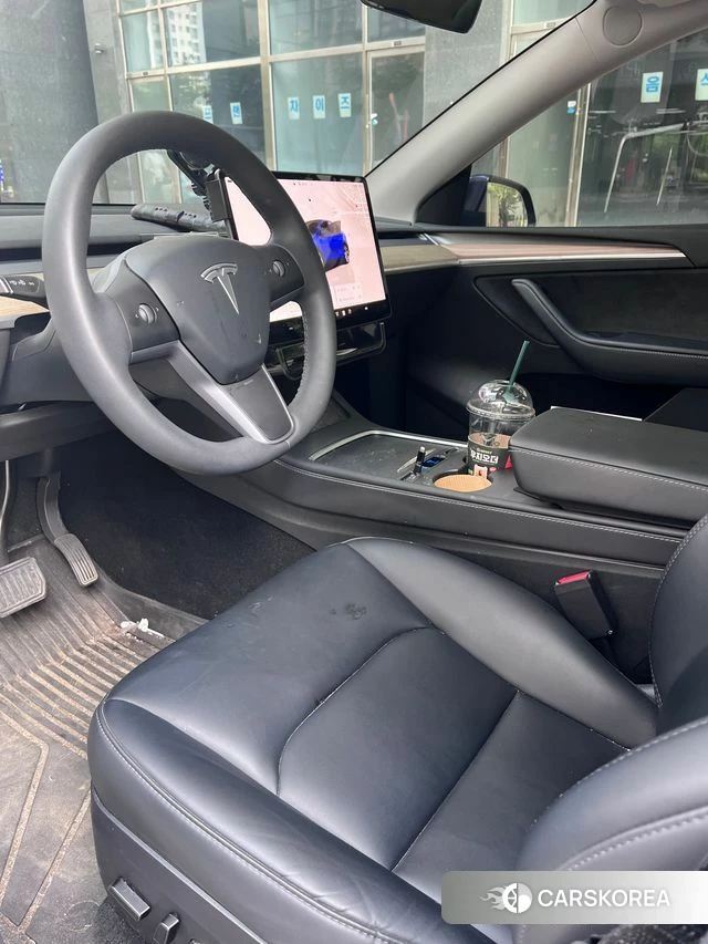 Tesla Model Y 2023 Синий из Кореи, фото 2