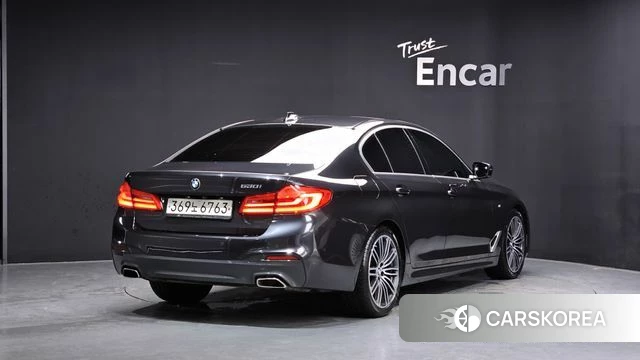 BMW 5 Series (G30) id 4604910 из Кореи 12