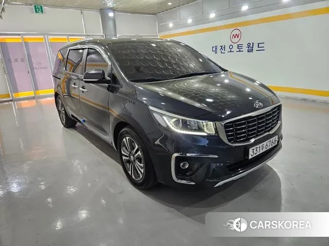 Kia The New Carnival id 3434632 из Кореи 10