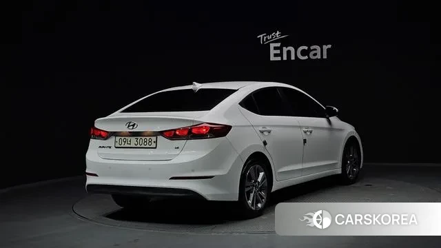 Hyundai Avante AD id 3698757 из Кореи 12