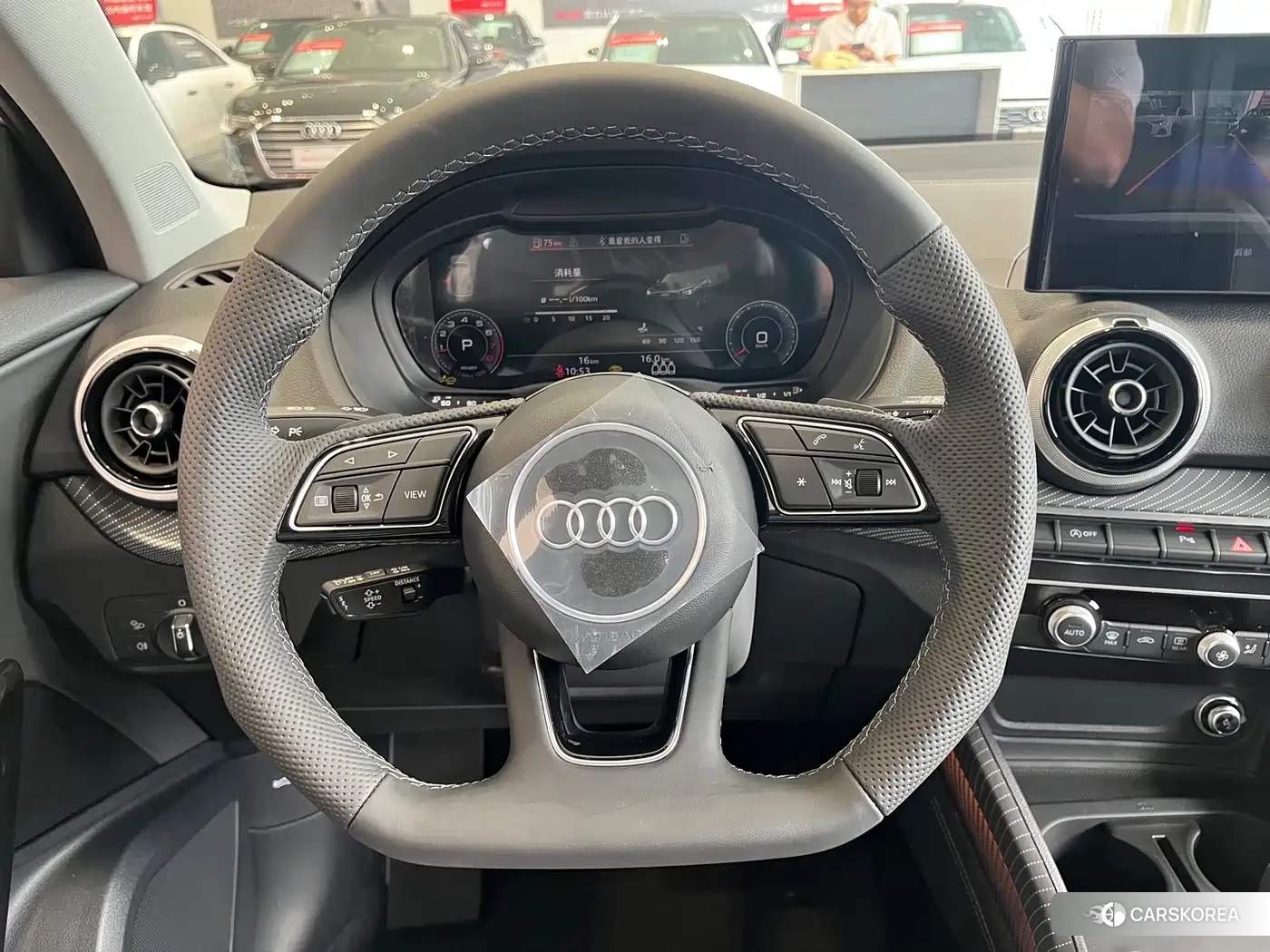 Audi Q2L id 4589110 из Китая 7