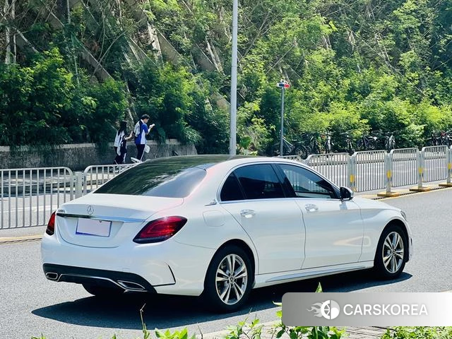 Mercedes-Benz Class C 2021 Белый из Китая, фото 5