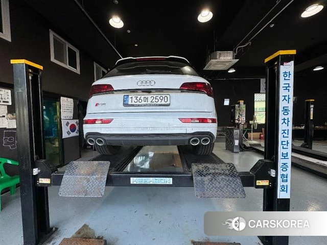 Audi SQ5 (FY) 2021 Белый из Кореи, фото 2