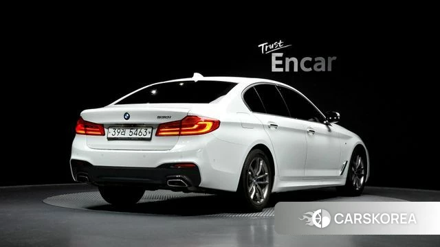 BMW 5 Series (G30) id 4351379 из Кореи 12