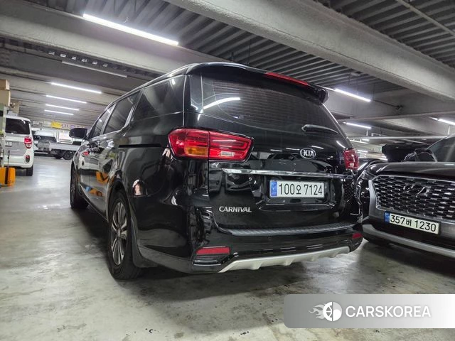 Kia The New Carnival id 4652104 из Кореи 12