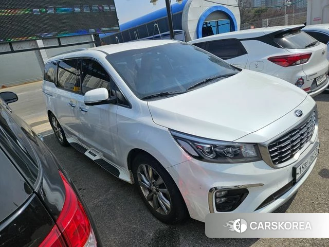 Kia The New Carnival id 3845523 из Кореи 8