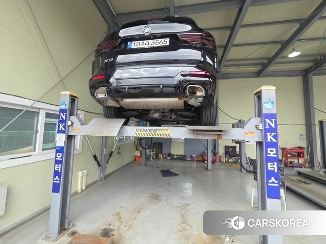 BMW X3 (G01) 2023 Черный из Кореи, фото 2