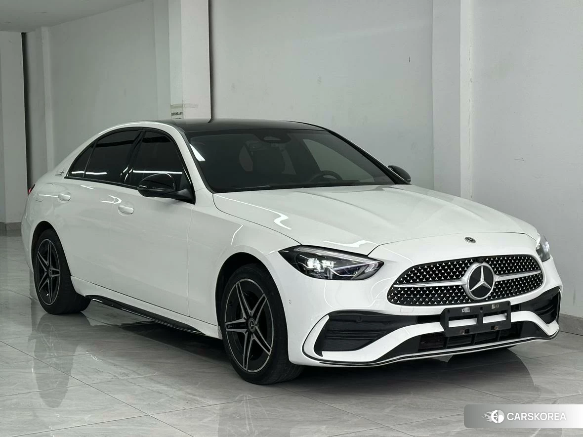 Mercedes-Benz Class C 2023 Белый из Китая, фото 2