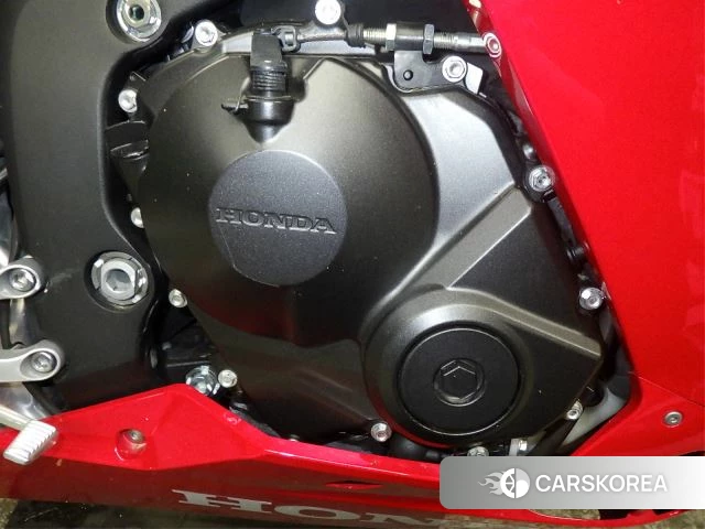 Engine photo