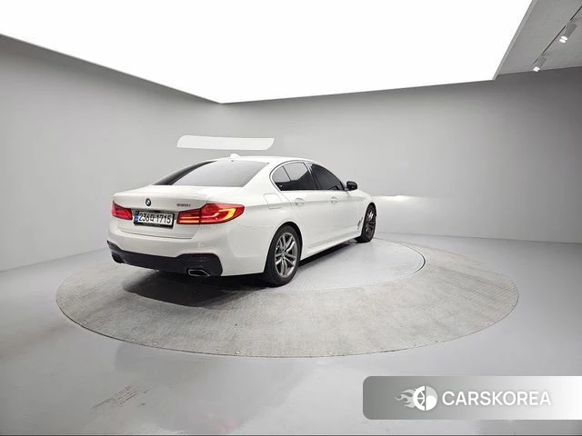 BMW 5 Series (G30) id 4476741 из Кореи 12