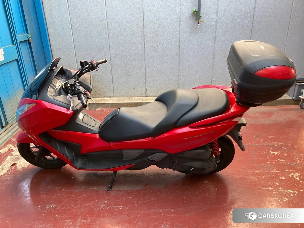 Проданный Honda FORZA ABS 2013 из Японии