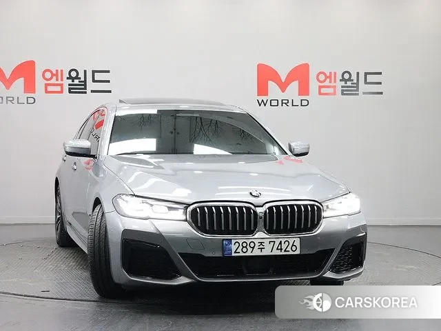 BMW 5 Series (G30) 2023 Серый из Кореи, фото 4