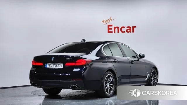 BMW 5 Series (G30) id 3348855 из Кореи 12