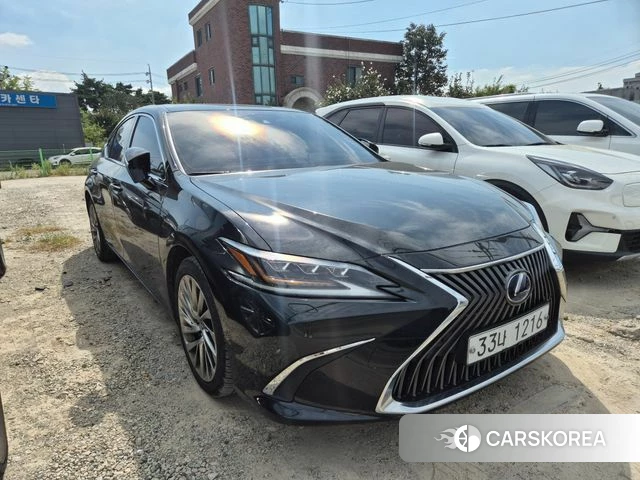 Lexus ES300h 7th generation 2019 Черный из Кореи, фото 2