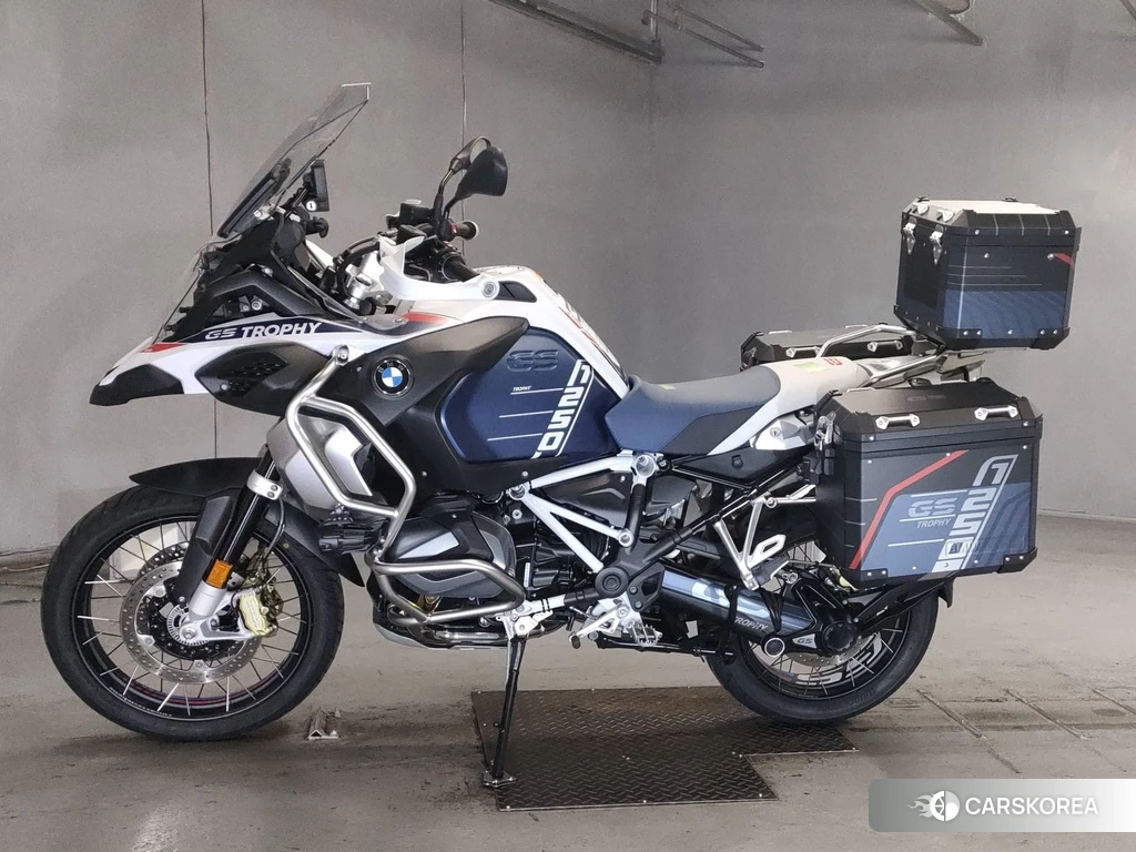Проданный BMW R1250GS ADVENTURE 2023 из Японии, фото 2