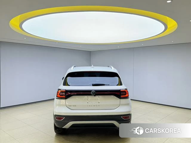 Volkswagen Exploring the shadow id 4265875 из Китая 12