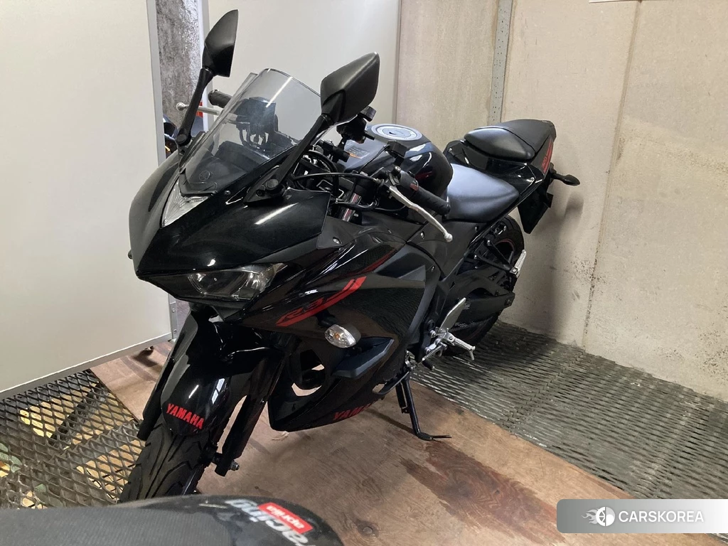 Проданный Yamaha YZF-R3 2015 из Японии