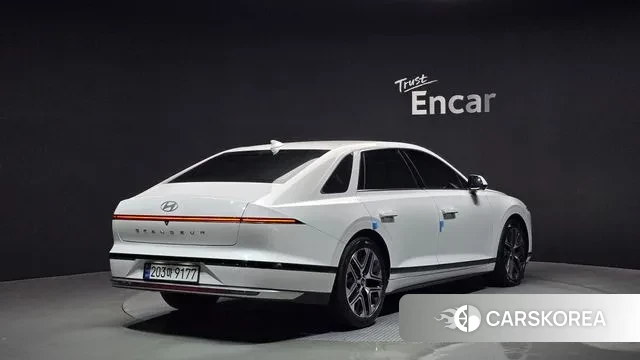 Hyundai Grandeur (GN7) id 3585810 из Кореи 12