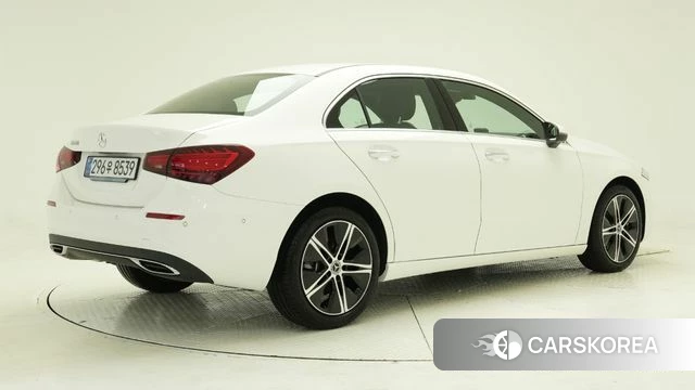 Mercedes-Benz A-Class W177 id 3914094 из Кореи 9