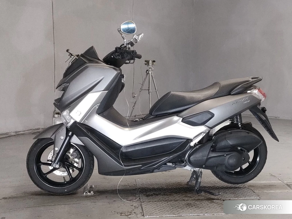Проданный Yamaha N-MAX 155 2017 из Японии