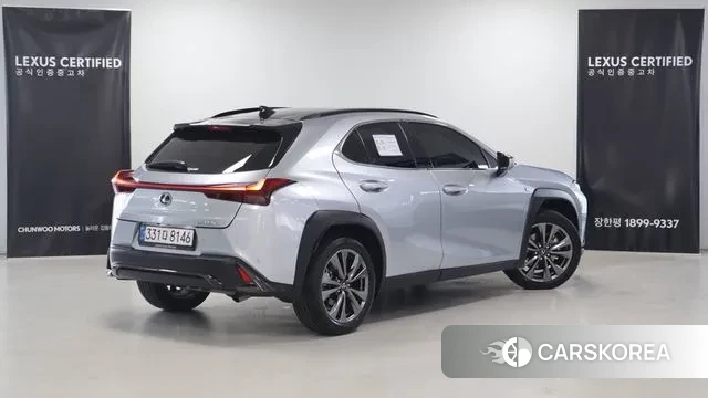 Lexus UX300h id 3496742 из Кореи 9