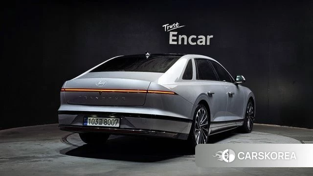 Hyundai Grandeur Hybrid (GN7) id 3909687 из Кореи 12