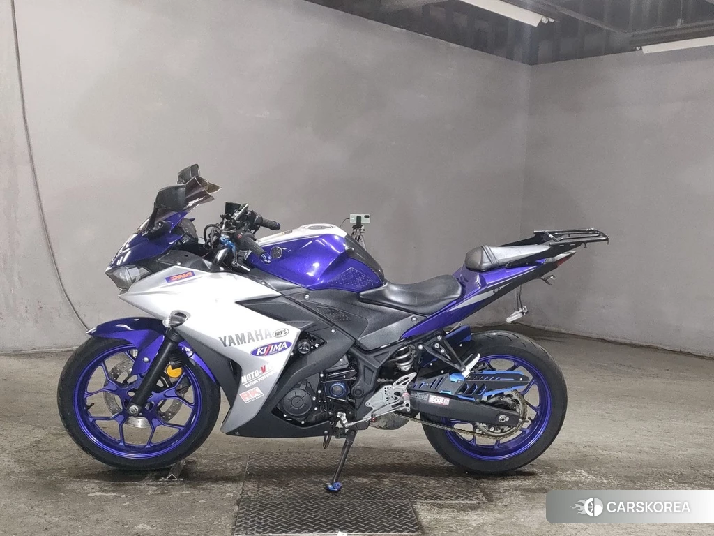 Проданный Yamaha YZF-R25 2015 из Японии