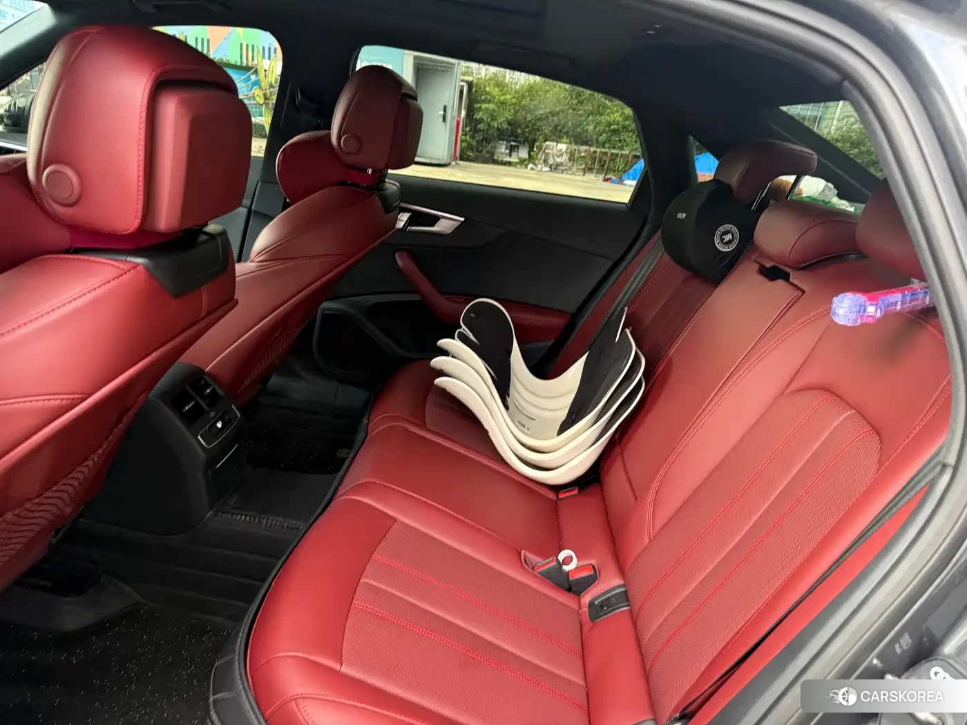 Audi A4L id 4607017 из Китая 7