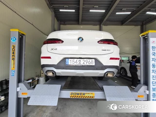 BMW X4 (G02) 2024 Белый из Кореи, фото 2