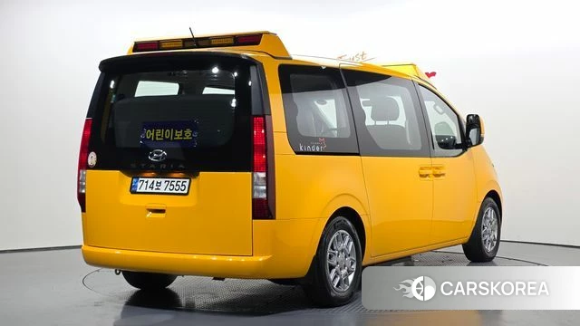 Hyundai Staria id 4383097 из Кореи 12