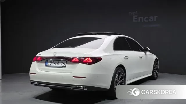 Mercedes-Benz E-Class W214 id 3486898 из Кореи 12