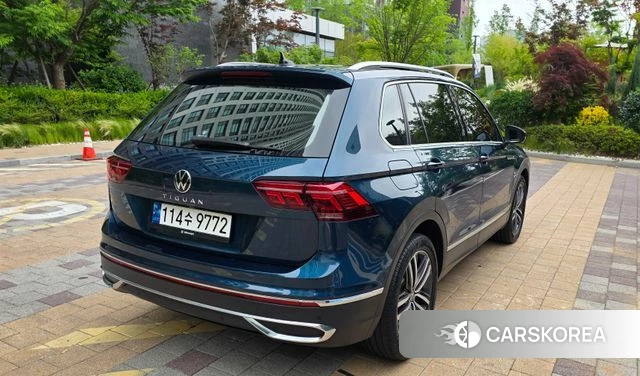 Volkswagen Tiguan second Generation 2023 Синий из Кореи, фото 5