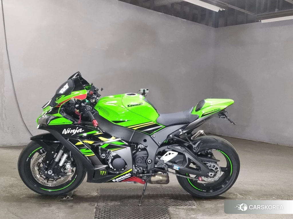 Проданный Kawasaki ZX-10R NINJA 2019 из Японии, фото 2