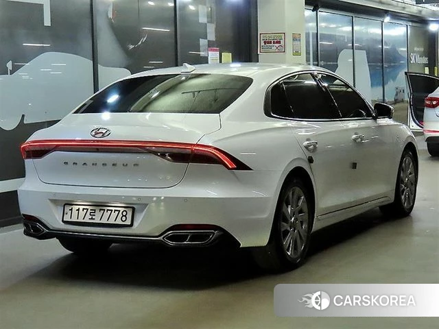 Hyundai The New Grandeur IG Hybrid id 4496346 из Кореи 8