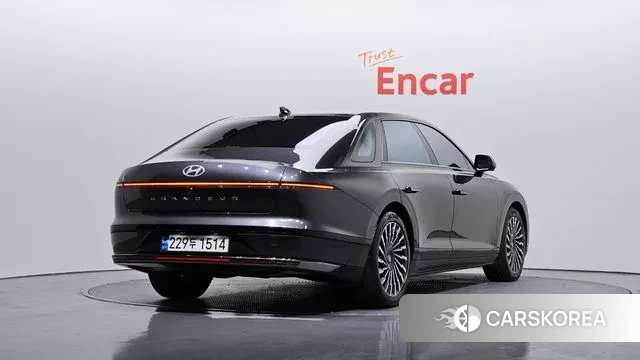 Hyundai Grandeur (GN7) id 3544988 из Кореи 12